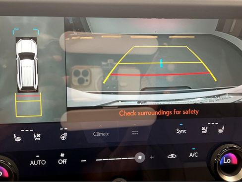 Certified 2026 Lexus GX 550 AWD/4WD image 16