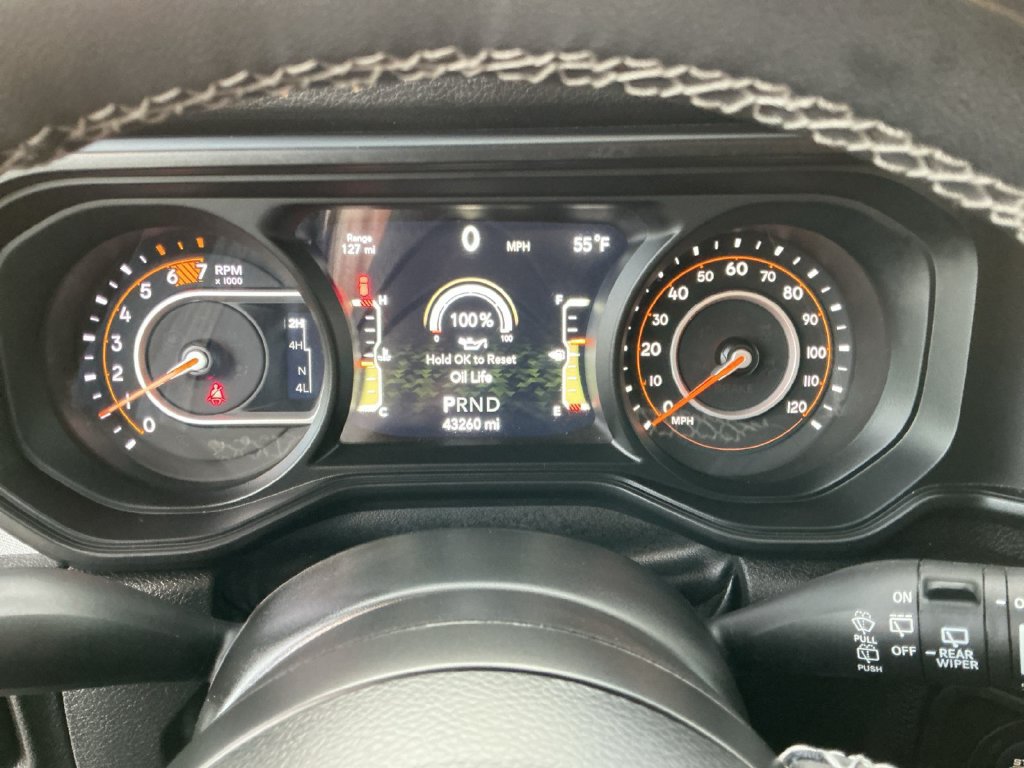 Used 2025 Jeep Wrangler Unlimited Sport AWD/4WD image 20