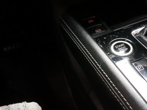 Certified 2022 Nissan Kicks SV w/ Interior Electronics Package FWD image 24
