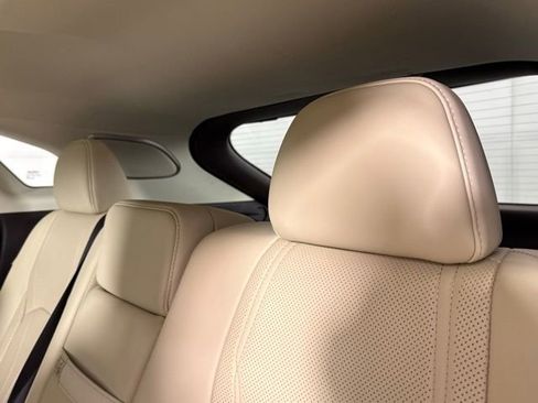 Used 2020 Lexus RX 450h AWD w/ Luxury Package image 23