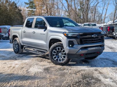 Used 2023 Chevrolet Colorado Z71 w/ Z71 Convenience Package 2