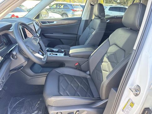 New 2026 Volkswagen Atlas SE image 22