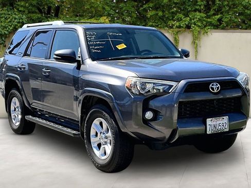 Used 2016 Toyota 4Runner SR5 Premium RWD image 1