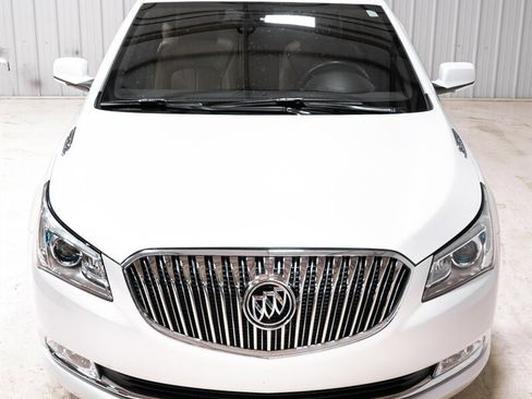 Used 2016 Buick LaCrosse Sport Touring image 10