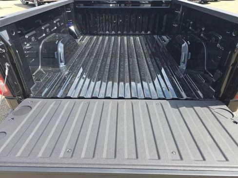 New 2026 GMC Sierra 1500 SLE AWD/4WD image 21
