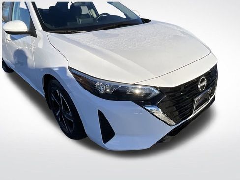 Used 2025 Nissan Sentra SV w/ All-Weather Package image 10