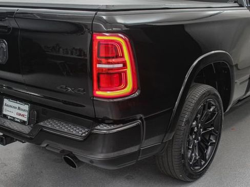 Used 2025 RAM 1500 Limited AWD/4WD image 11