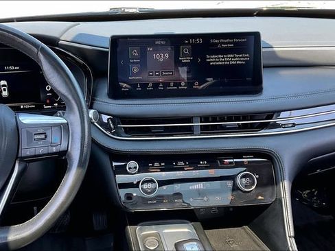 Used 2024 INFINITI QX60 Luxe AWD/4WD image 9