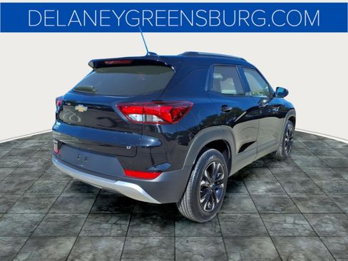 Used 2023 Chevrolet TrailBlazer LT FWD image 3