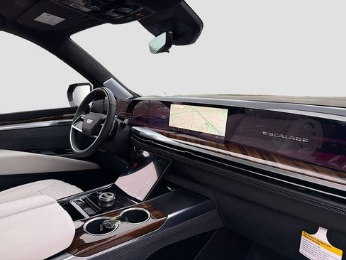 New 2026 Cadillac Escalade Platinum Sport w/ LPO, ONYX Package image 33