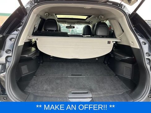 Used 2016 Nissan Rogue SL w/ SL Premium Package FWD image 37