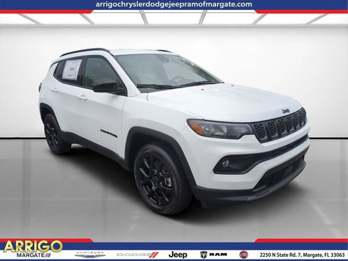 New 2026 Jeep Compass Latitude image 1