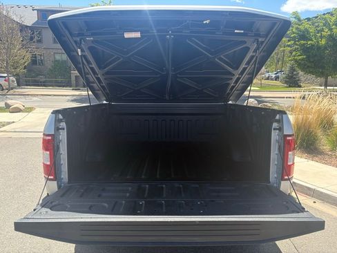 Used 2018 Ford F150 XLT w/ Equipment Group 302A Luxury AWD/4WD image 8