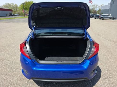 Used 2018 Honda Civic EX image 25