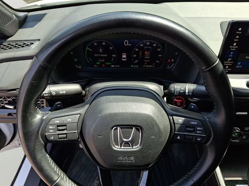 Used 2024 Honda Accord Sport image 19