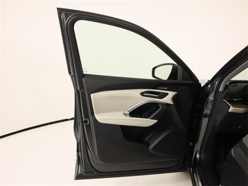 New 2025 Audi Q5 Prestige image 10