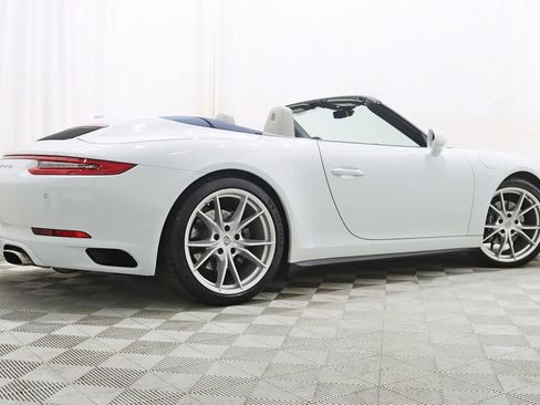 Used 2018 Porsche 911 Carrera image 9