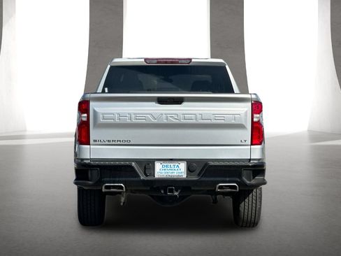 Used 2021 Chevrolet Silverado 1500 LT Trail Boss AWD/4WD image 5