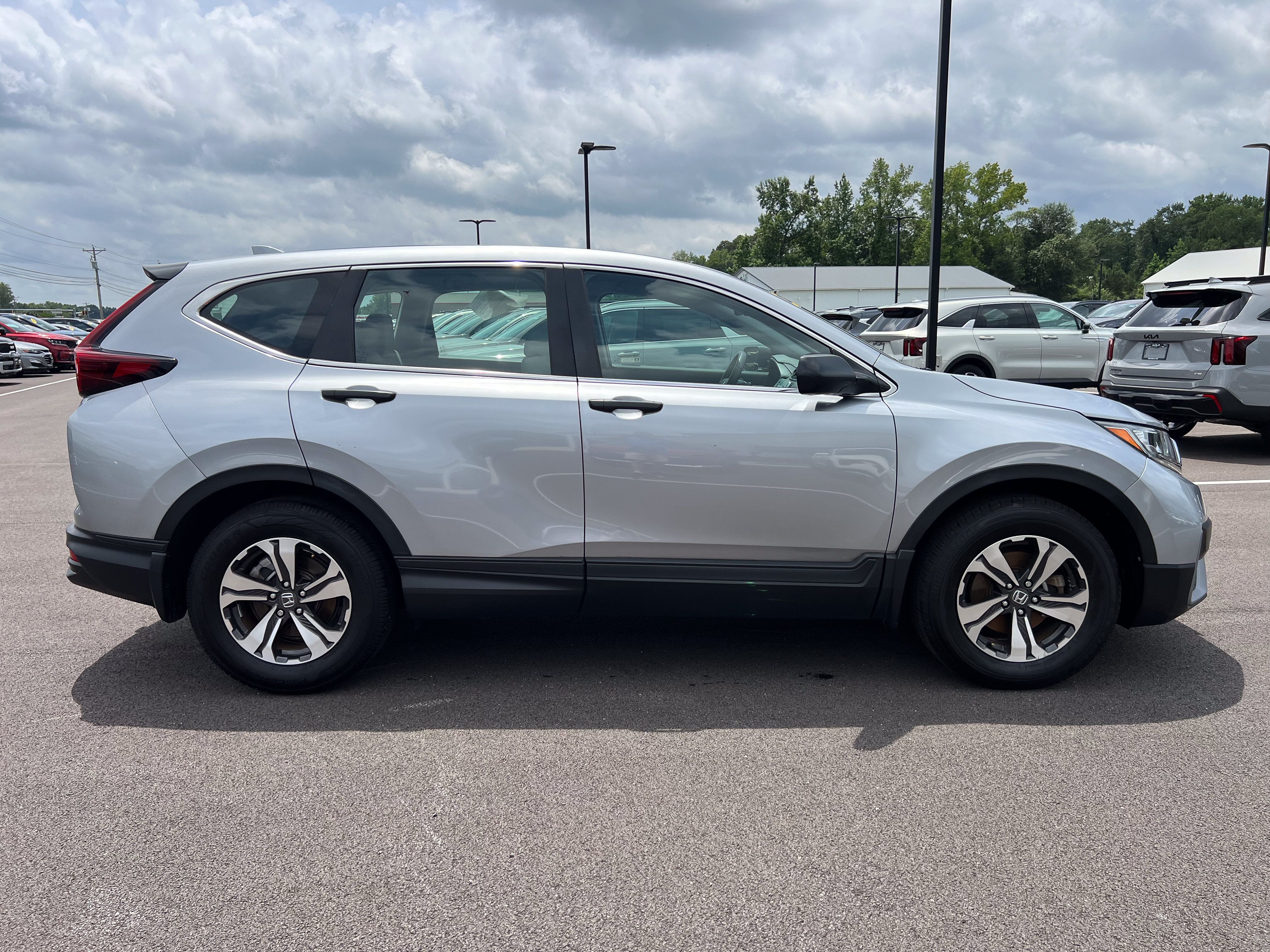 Used 2020 Honda CR-V LX image 8