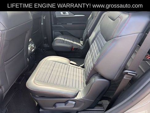 New 2026 Ford Explorer ST-Line w/ ST-Line Street Pack AWD/4WD image 32