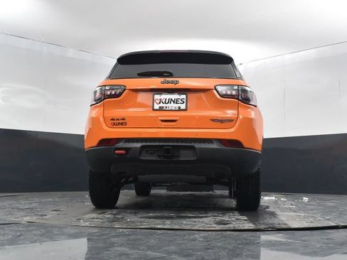 New 2026 Jeep Compass Trailhawk w/ Trailer Tow Group AWD/4WD image 49