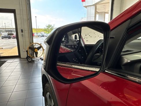 Certified 2016 Toyota RAV4 LE AWD/4WD image 12