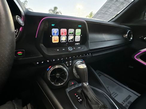 Used 2017 Chevrolet Camaro SS RWD image 17