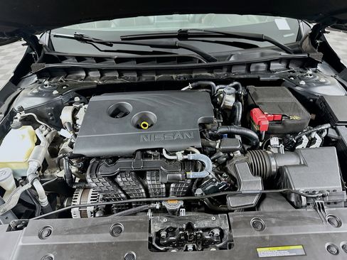 Used 2019 Nissan Altima 2.5 SR w/ SR Premium Package FWD image 31