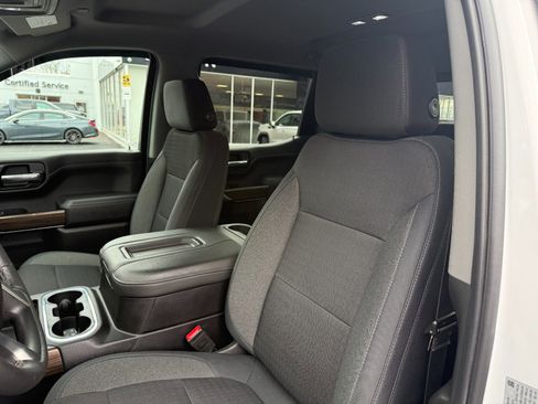 Used 2019 Chevrolet Silverado 1500 LT Trail Boss image 14