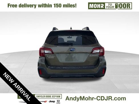 Used 2019 Subaru Outback 2.5i Limited w/ Popular Package #2 image 6