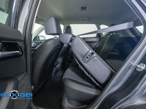 Used 2023 Kia Seltos S w/ Navigation Package AWD/4WD image 28