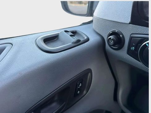 Used 2018 Ford Transit 250 130 Low Roof w/ Exterior Upgrade Package image 11