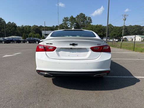 Used 2024 Chevrolet Malibu RS FWD image 10