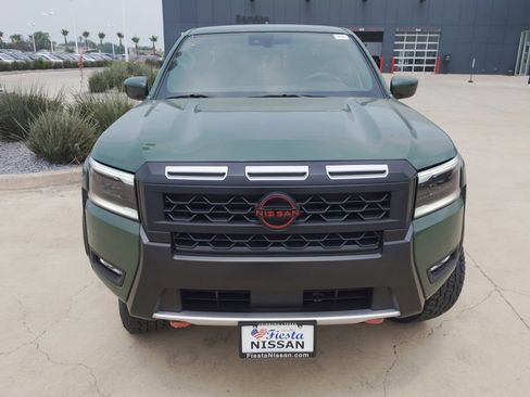 New 2026 Nissan Frontier PRO-4X w/ Tow Package AWD/4WD image 2