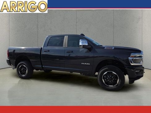 New 2026 RAM 2500 Laramie AWD/4WD image 1