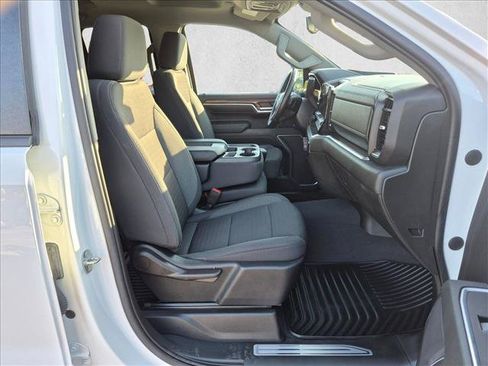 Used 2022 Chevrolet Silverado 1500 LT RWD image 20