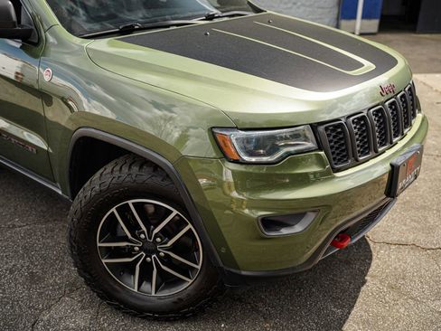 Used 2020 Jeep Grand Cherokee Trailhawk w/ Interior Metal Package image 8