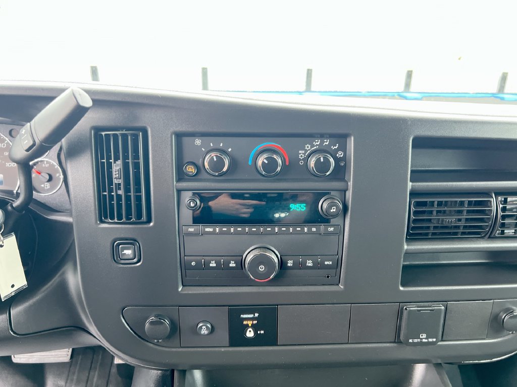 Used 2025 GMC Savana 2500 w/ Driver Convenience Package RWD image 13