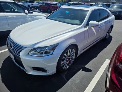 Used 2017 Lexus LS 460 w/ Comfort Package