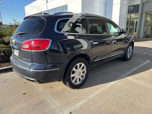 Used 2016 Buick Enclave Premium image 4