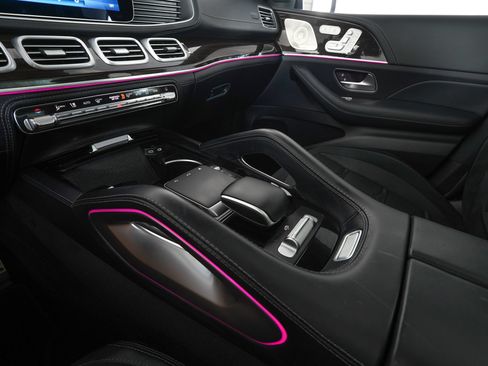 Used 2024 Mercedes-Benz GLE 53 AMG 4MATIC image 23