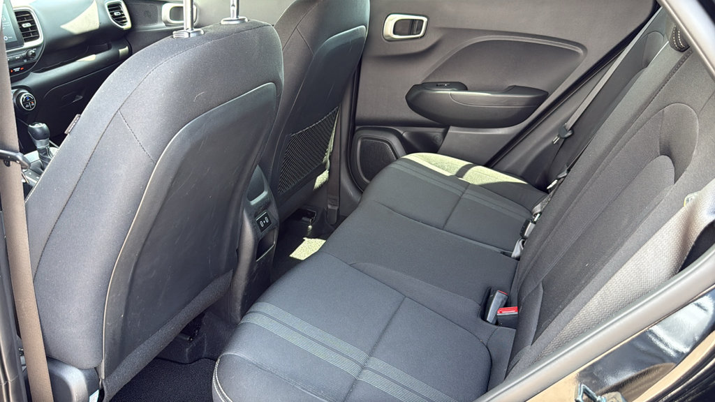 Used 2026 Hyundai Venue SEL FWD image 11