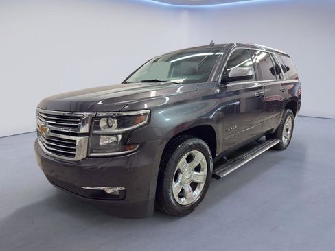 Used 2015 Chevrolet Tahoe LTZ image 3