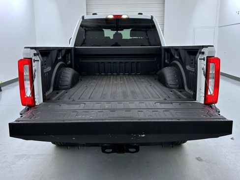Used 2024 Ford F250 XLT image 21