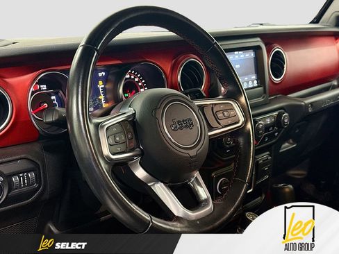 Used 2019 Jeep Wrangler Unlimited Rubicon AWD/4WD image 11