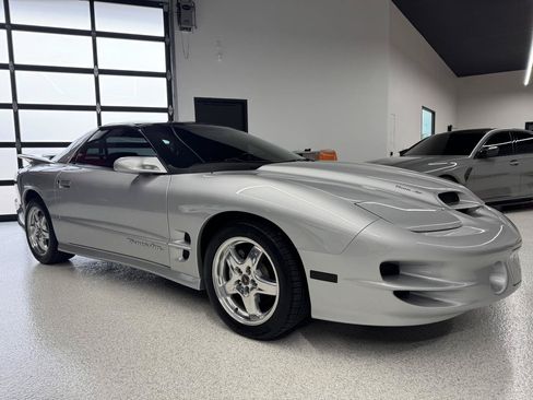 Used 2000 Pontiac Firebird Formula RWD image 18