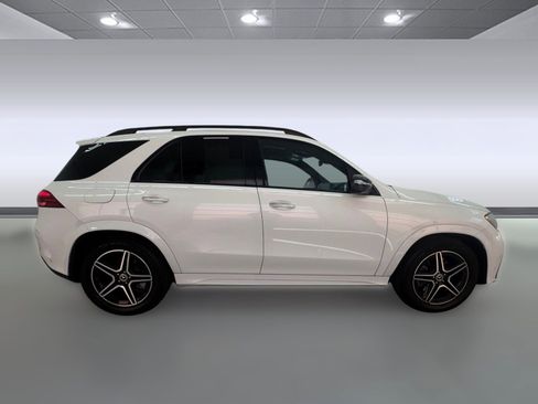 Used 2025 Mercedes-Benz GLE 450 4MATIC image 7