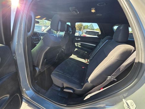Used 2019 Dodge Durango SXT image 7