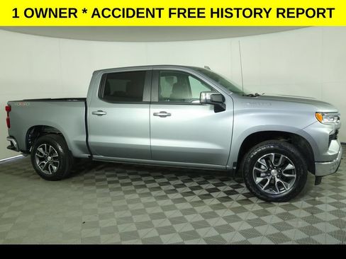 Used 2024 Chevrolet Silverado 1500 LT AWD/4WD image 2