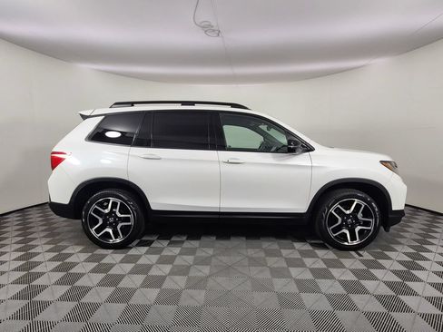 Used 2023 Honda Passport Elite image 6
